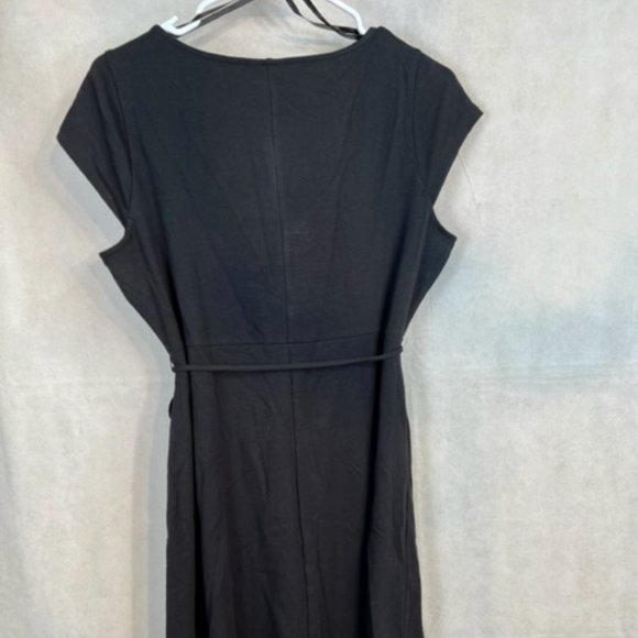 NWT Motherhood Maternity Knit Dress - Picture 2 of 6